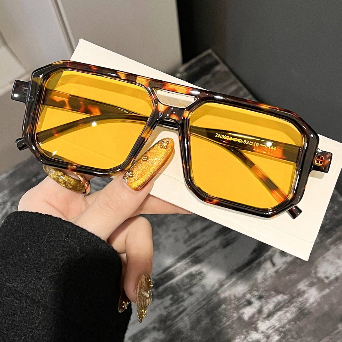 New Retro Square Double Beam S - Uv Resin ulasan dan harga